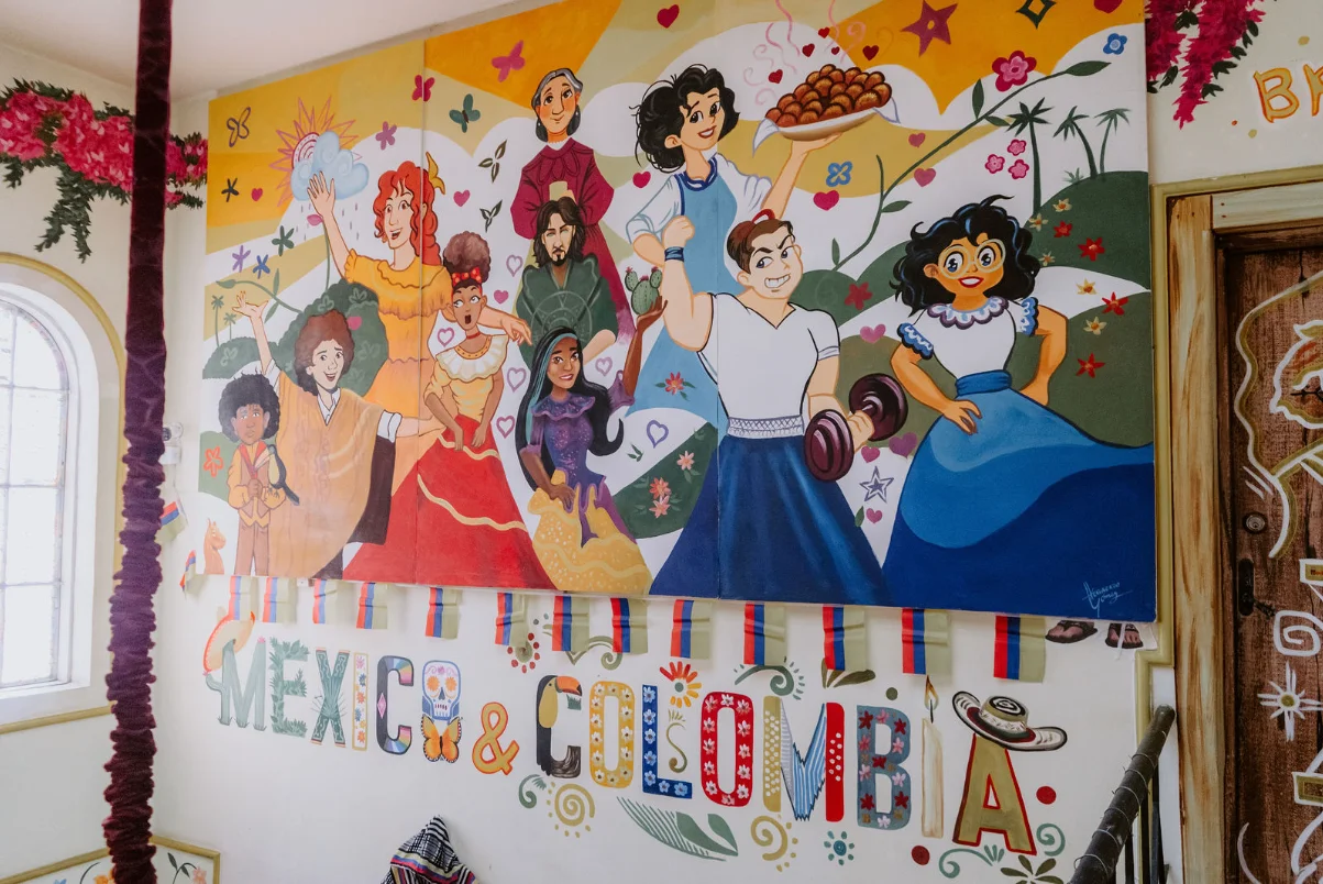 Mural cultural colombo-mexicano, Salón Bogotá
